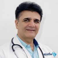دکتر علیرضا اسفندیاری متخصص داخلی