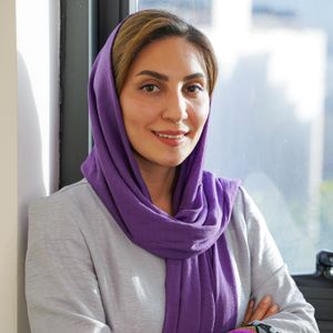 دکتر آیلر خلیلی پور متخصص روانپزشکی