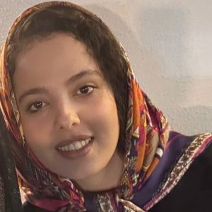 نیلوفر آقایی نژاد روانشناس