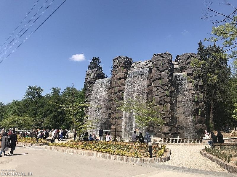 تصویر آب و هوای مه‌آلود و بارانی در ناهارخوران گرگان